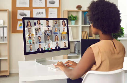 7 Ways Organizations Can Lead Workers Into a Hybrid World