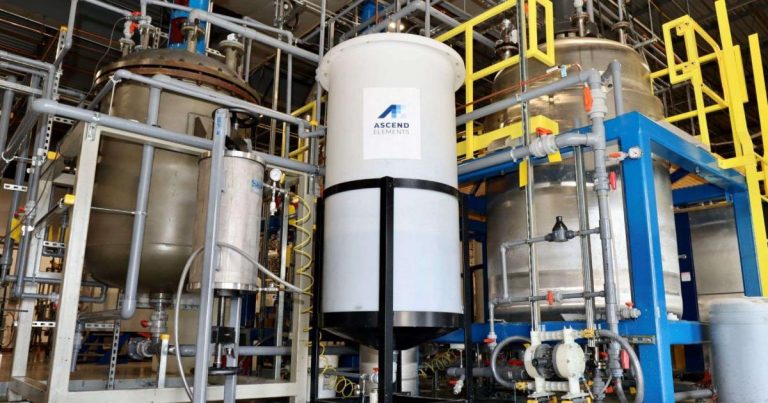 Battery recycling, two ways