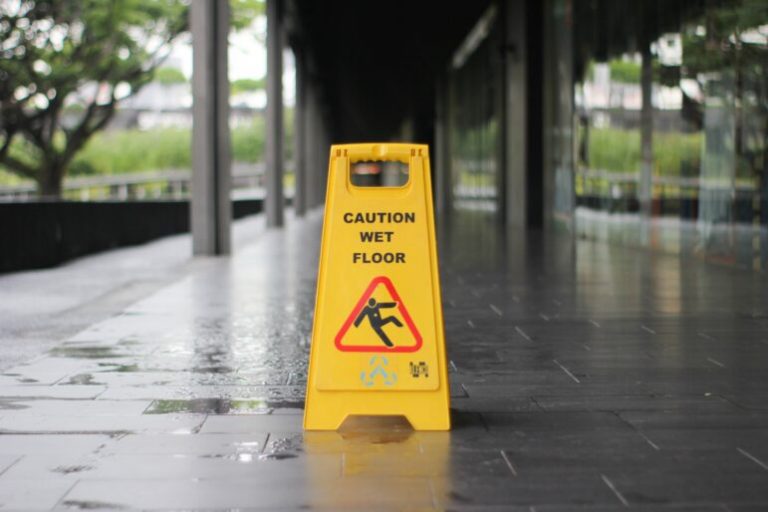 Avoid slip and fall accidents in your building