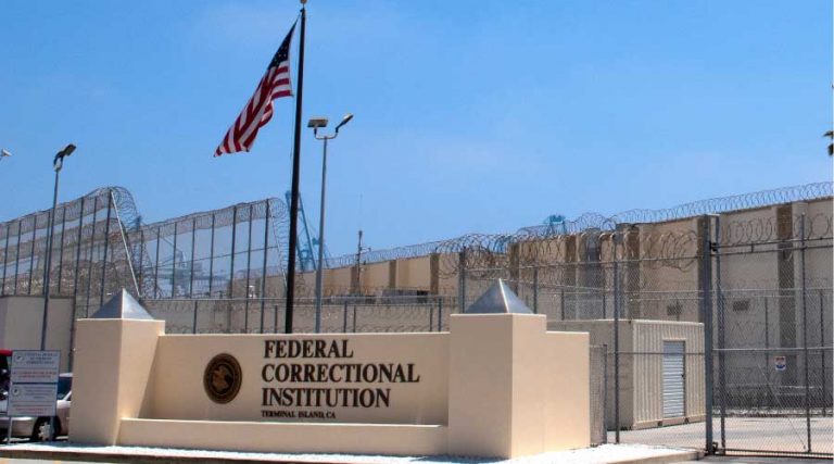 Congress Battles Over Federal Prison Maintenance