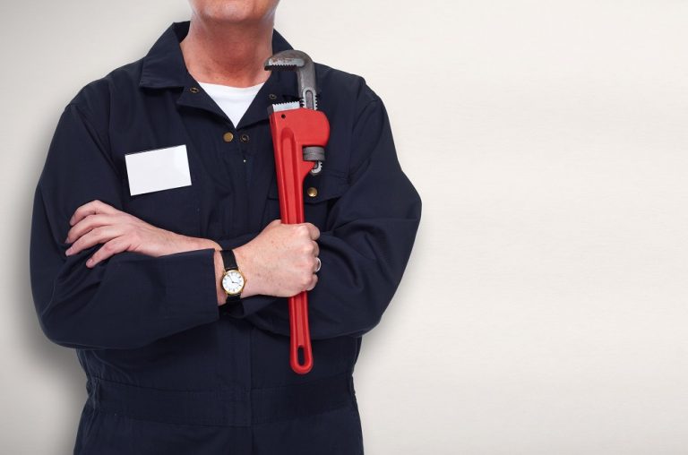 Plumbing Code Violations to Avoid in Your Facility