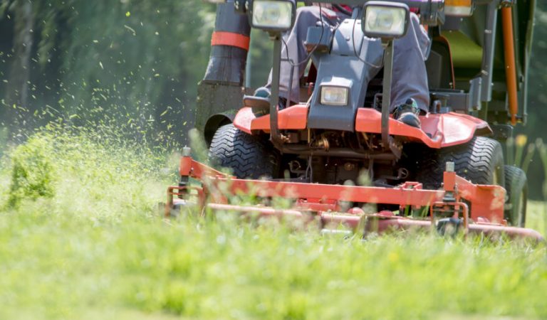 5 steps to a spring-ready mower