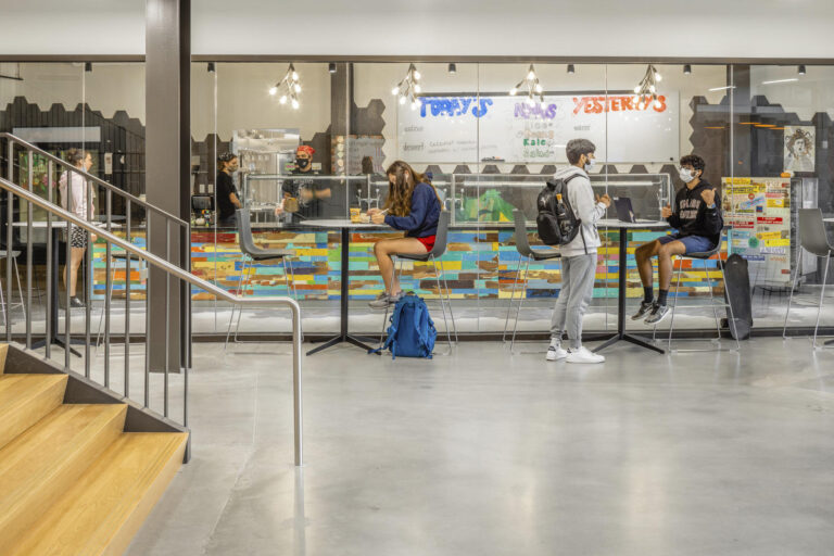 3 considerations for designing healthy, adaptable student dining