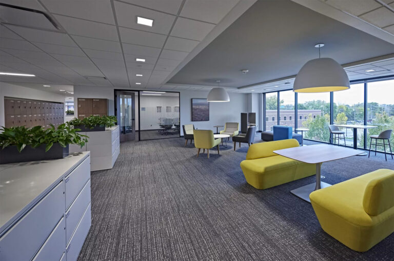 Mastering office layouts: 5 primary models for maximum efficiency and productivity