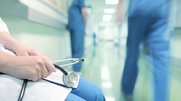 The Impact of Lighting on Healthcare Staff’s Well-Being