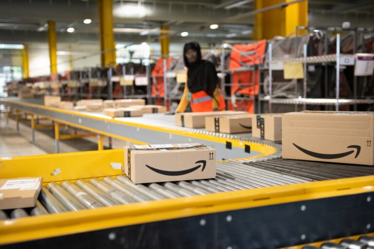 OSHA and Amazon Reach Settlement Over Ergonomic Safety at Facilities