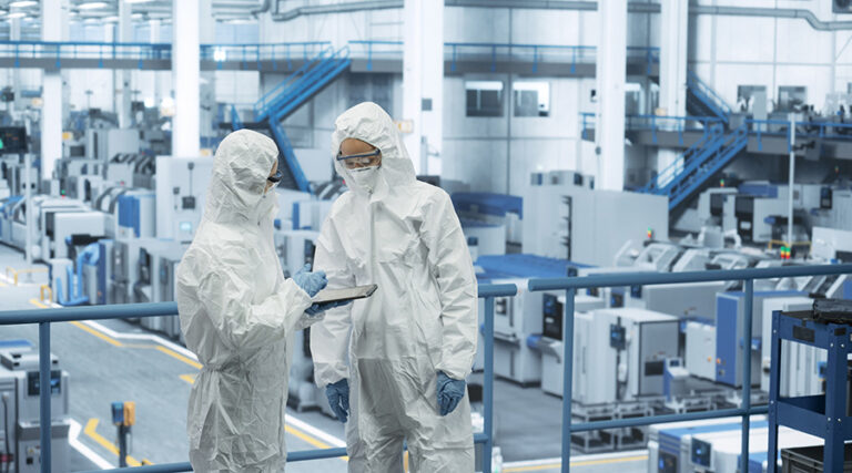 Top Steps to Safety and Efficiency in Lab and Cleanroom Construction